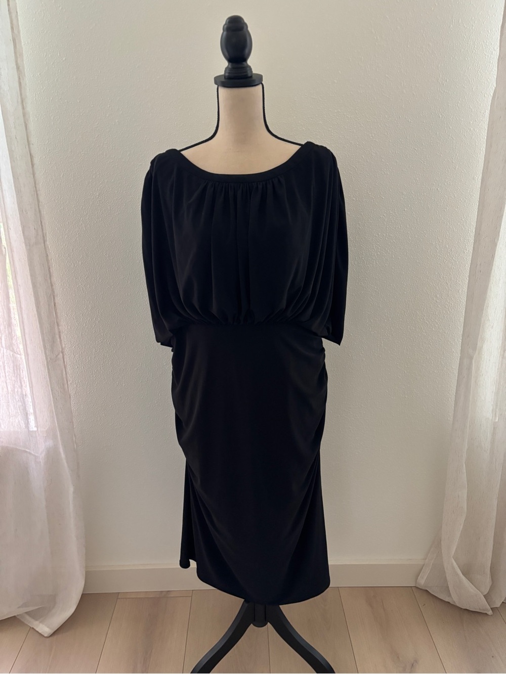 Evan Picone Black Blouson Midi Dress